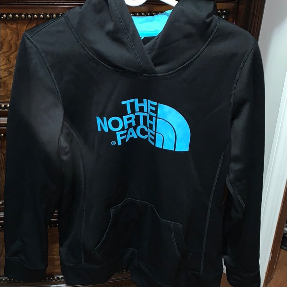 North Face Sweatshirt (NEW)